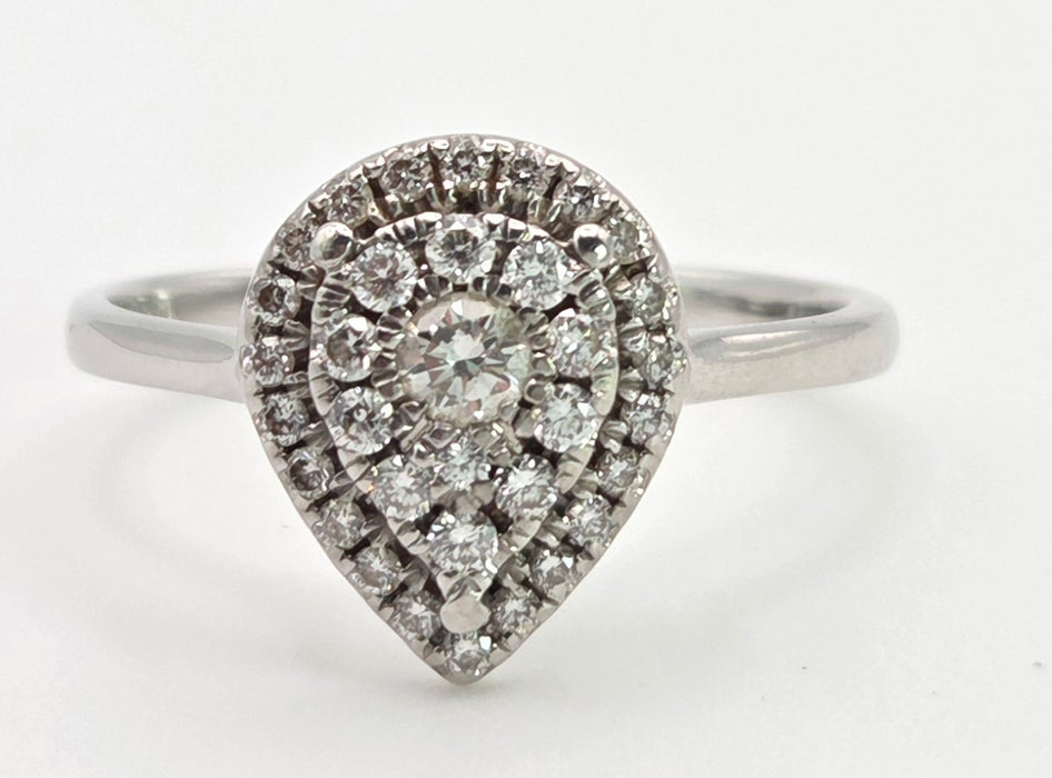 6418 Vintage: 18ct White Gold 0.50ct Diamond Pear Shaped Cluster Ring