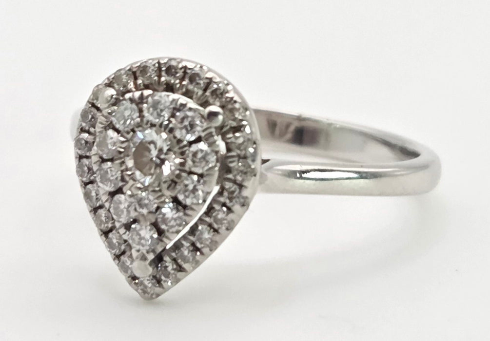 6418 Vintage: 18ct White Gold 0.50ct Diamond Pear Shaped Cluster Ring