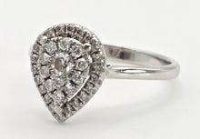 Cargar imagen en el visor de la galería, 2375 Vintage: 18ct White Gold 32 Natural Diamonds (0.5ct) Ring
