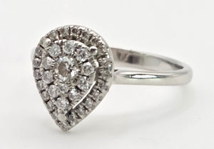 2375 Vintage: 18ct White Gold 32 Natural Diamonds (0.5ct) Ring