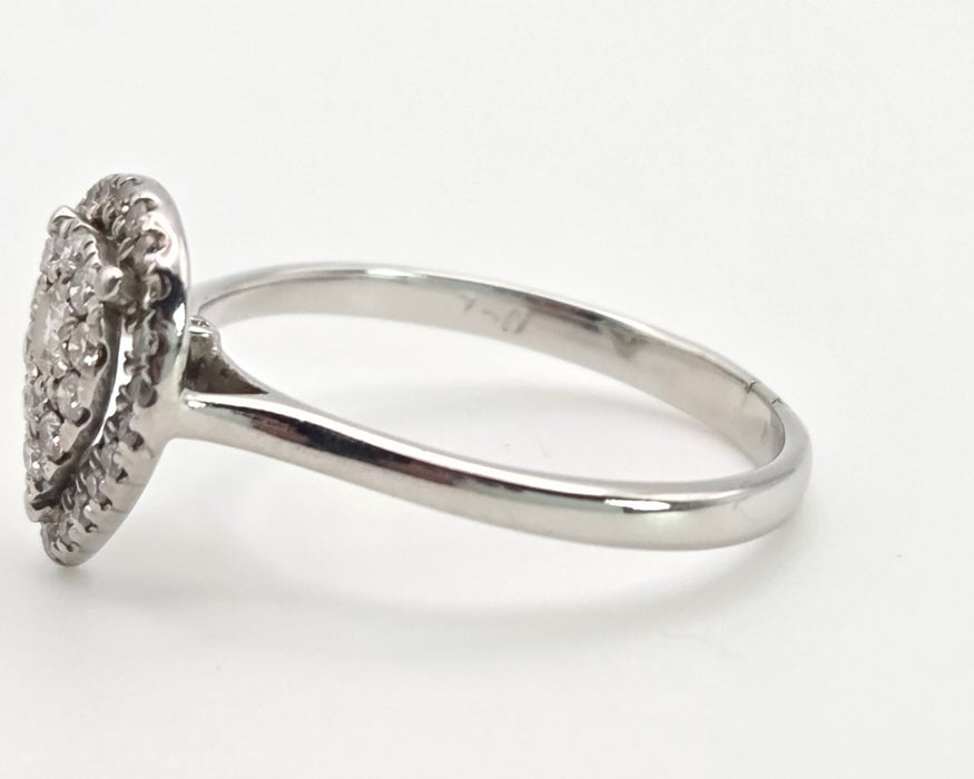 6418 Vintage: 18ct White Gold 0.50ct Diamond Pear Shaped Cluster Ring