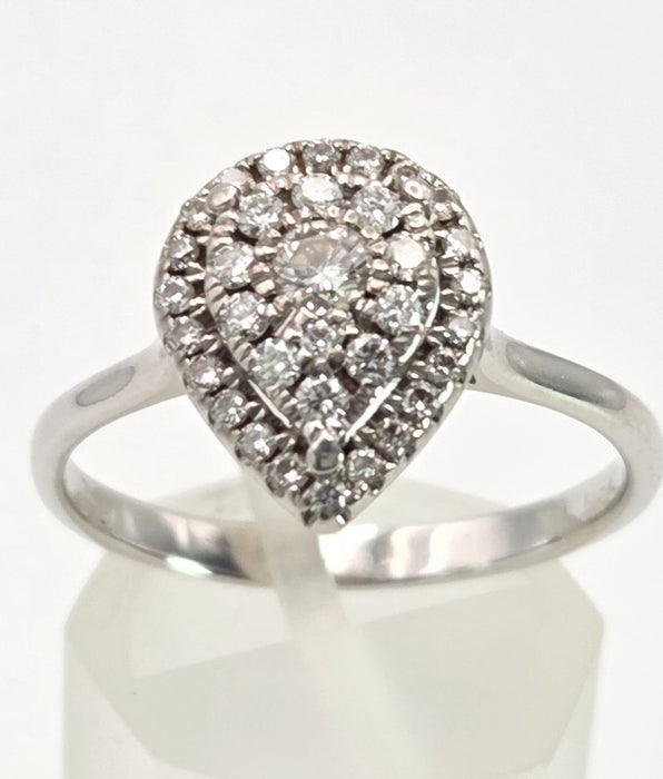 6418 Vintage: 18ct White Gold 0.50ct Diamond Pear Shaped Cluster Ring
