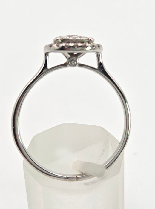 6418 Vintage: 18ct White Gold 0.50ct Diamond Pear Shaped Cluster Ring