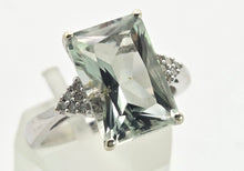 Cargar imagen en el visor de la galería, 2399 Vintage: 9ct White Gold Pale Green Amethyst 12 Natural Diamonds Cocktail Ring
