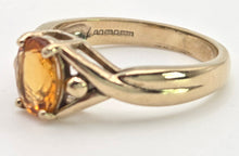 Cargar imagen en el visor de la galería, 2400 Vintage: 9ct Gold Oval Faceted Orange Citrine Solitaire Ring

