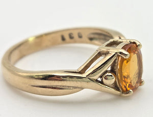 2400 Vintage: 9ct Gold Oval Faceted Orange Citrine Solitaire Ring