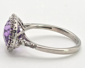 0123 Vintage: 9ct Gold Purpled Amethyst 28 glacier White Topaz Dress Ring