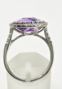 0123 Vintage: 9ct Gold Purpled Amethyst 28 glacier White Topaz Dress Ring