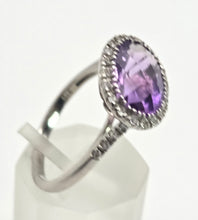Load image into Gallery viewer, 0123 Vintage: 9ct Gold Purpled Amethyst 28 glacier White Topaz Dress Ring
