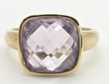 Cargar imagen en el visor de la galería, Vintage: 9ct Gold Cushion Cut Lilac Amethyst Solitaire Ring
