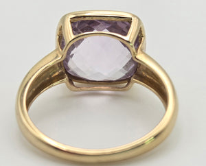 Vintage: 9ct Gold Cushion Cut Lilac Amethyst Solitaire Ring