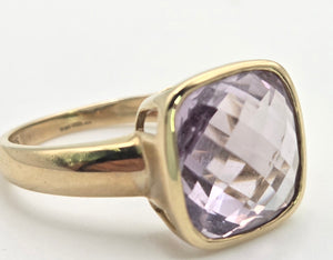 Vintage: 9ct Gold Cushion Cut Lilac Amethyst Solitaire Ring
