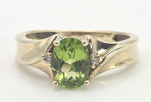 Load image into Gallery viewer, 2477 Vintage; 9ct Gold Peridot White Sapphire Accents Dress Ring
