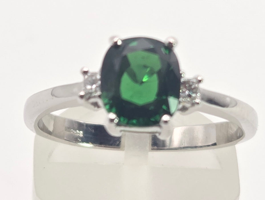 2491 Vintage 18ct White Gold Chrome Diopside Natural Diamonds Dress Ring