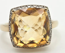 Load image into Gallery viewer, 2420 Vintage: 9ct Gold Faceted Fiery Orange Citrine 24 Natura Diamonds Dress Ring
