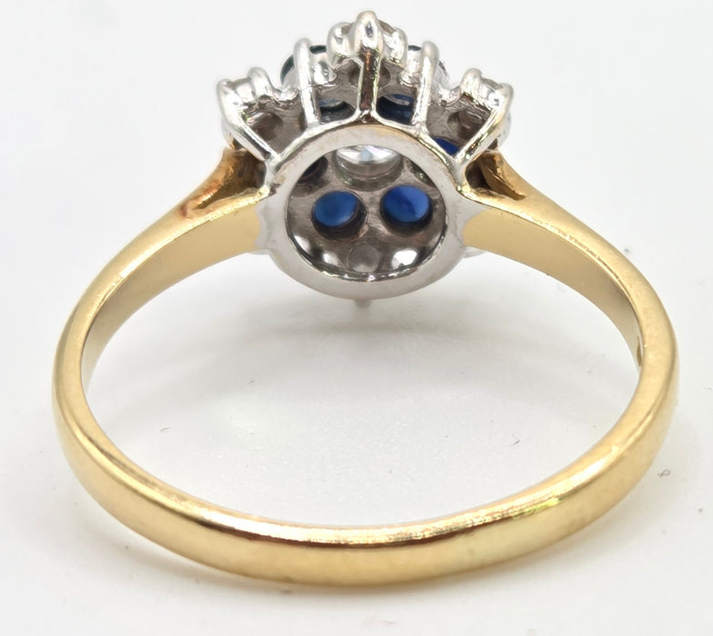 2445 Vintage: 18ct French Blue Sapphires Natural Sparkling Diamonds Flower Head Ring