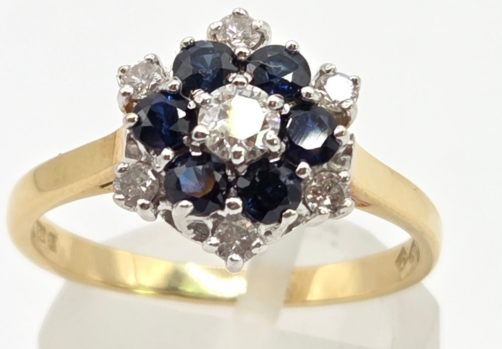 2445 Vintage: 18ct French Blue Sapphires Natural Sparkling Diamonds Flower Head Ring