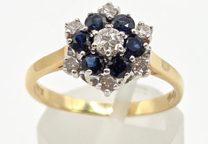 2445 Vintage: 18ct French Blue Sapphires Natural Sparkling Diamonds Flower Head Ring