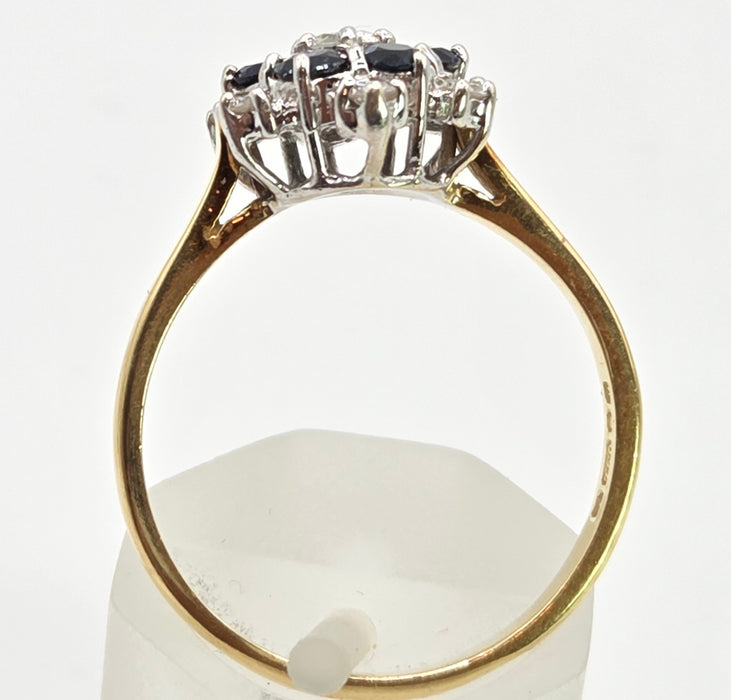 2445 Vintage: 18ct French Blue Sapphires Natural Sparkling Diamonds Flower Head Ring
