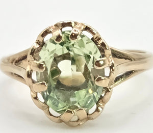2453 Vintage: 9ct Gold Faceted Cut Mint Green Amethyst Ring- From 1975