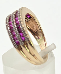 2458 Vintage: 9ct Gold Rubies White Sapphires Tiered Ring