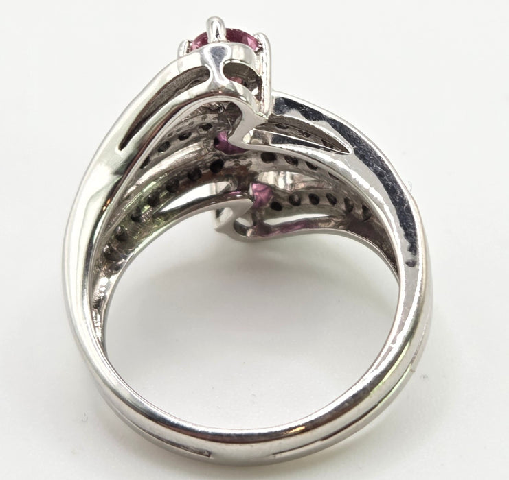 2505 Vintage: 9ct White Gold Pink & White Sapphires Statement Ring