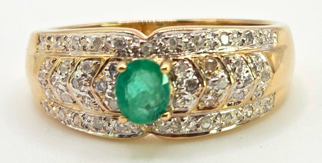 2524 Vintage: 9ct Gold Emerald 46 Natural Diamonds Art Deco Style Ring