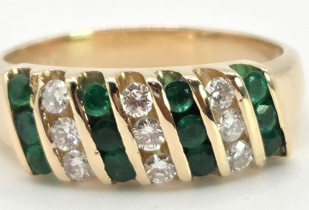 Vintage: 18ct Gold Emerald & Diamond Seven Row Half Hoop Ring
