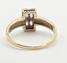 Load image into Gallery viewer, 1134 Vintage: 9ct Gold Blue Tanzanites Diamond Geometric Set Ring

