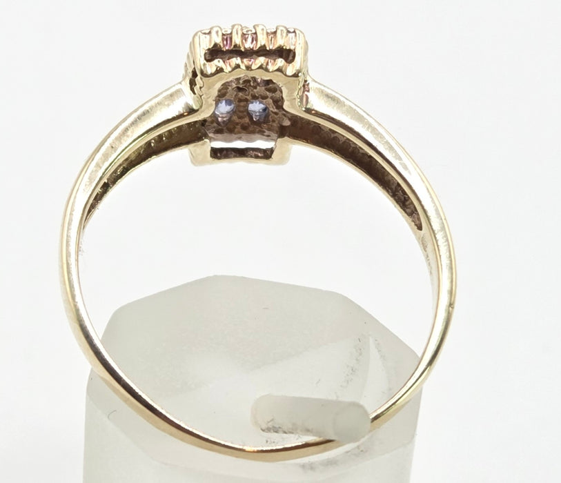6366 Vintage: 9ct Yellow Gold Tanzanite & Diamond Geometric Ring