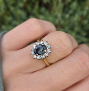 2366 18ct Gold French Blue Sapphire (1.5ct) Diamonds (0.6ct) Cluster Ring