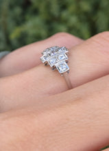 Cargar imagen en el visor de la galería, 2365 Vintage: 18ct White Gold Natural Diamonds (0.55ct) Geometric Set Art Deco Style Ring
