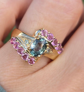 6265 Vintage: 9ct Gold Pink & Green Sapphires Blue Zircon Cocktail Ring