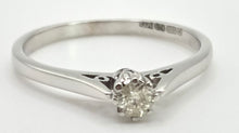 Load image into Gallery viewer, 2416: Vintage 9ct White Gold Round Full Cut Diamond Solitaire
