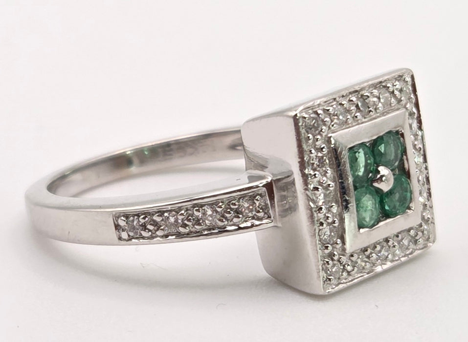 6420- Vintage: 14ct White Gold Emeralds Diamonds Art Deco Style Panel Ring