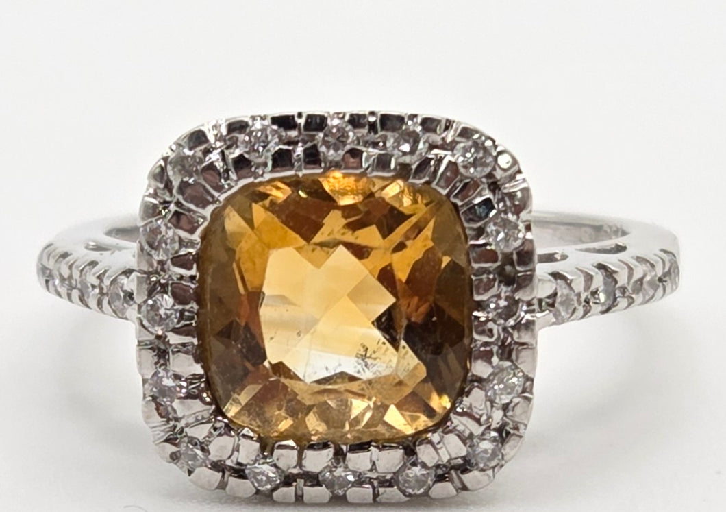 2444; Vintage 18ct White Gold Fiery Yellow Citrine 24 Diamonds Ring