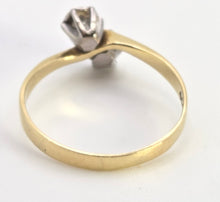 Cargar imagen en el visor de la galería, 2559: Vintage 18ct Gold Round Full Cut Natural Sparkling Diamonds Crossover Ring- From 1978
