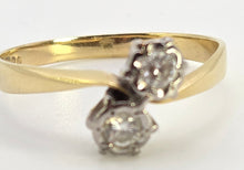 Cargar imagen en el visor de la galería, 2559: Vintage 18ct Gold Round Full Cut Natural Sparkling Diamonds Crossover Ring- From 1978
