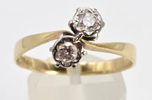 Cargar imagen en el visor de la galería, 2559: Vintage 18ct Gold Round Full Cut Natural Sparkling Diamonds Crossover Ring- From 1978
