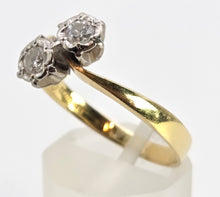 Cargar imagen en el visor de la galería, 2559: Vintage 18ct Gold Round Full Cut Natural Sparkling Diamonds Crossover Ring- From 1978
