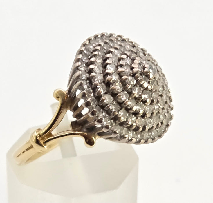 2560: Vintage 18ct Gold Natural Diamonds (1.25ct) Tiered Cluster Ring