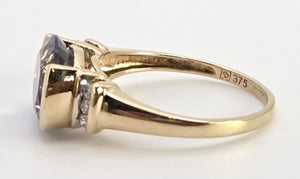 5999: Vintage: 9ct Gold Oval Faceted Purple Amethyst Diamond Dress Ring