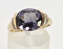 Load image into Gallery viewer, 5999: Vintage: 9ct Gold Oval Faceted Purple Amethyst Diamond Dress Ring

