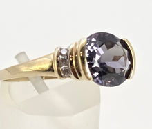 Load image into Gallery viewer, 5999: Vintage: 9ct Gold Oval Faceted Purple Amethyst Diamond Dress Ring
