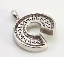 Load image into Gallery viewer, 2441- Vintage Heavy 18ct White Gold Cornflower Blue Sapphires Diamonds Horseshoe Pendant
