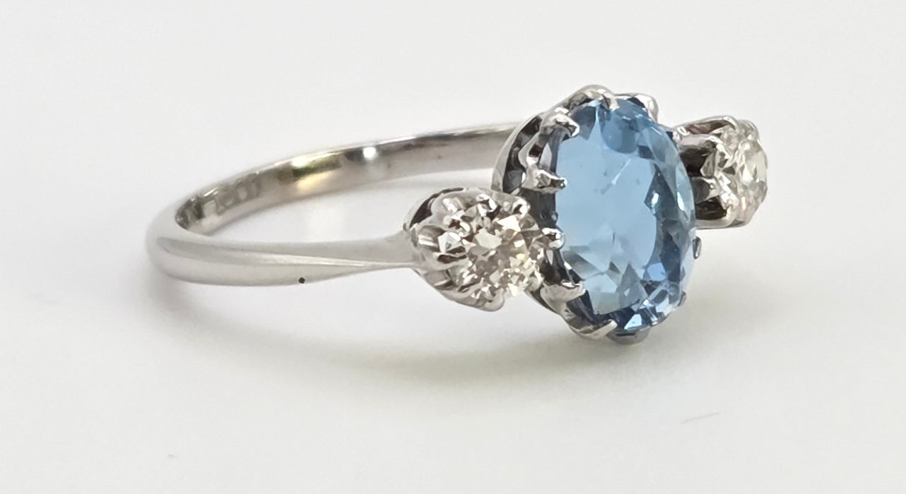 2467- Vintage Rare 18ct White Gold Platinum Aquamarine Diamonds 3-Stone Straight Ring