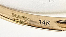 Cargar imagen en el visor de la galería, 2495: Vintage 14ct Gold Rare Oval  Faceted Green Garnet Solitaire
