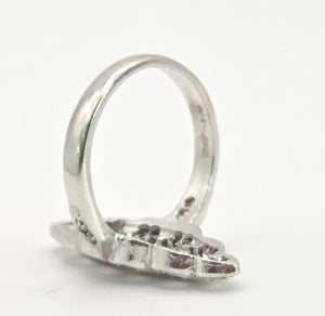 2507: Vintage 9ct White Gold 35 Natural Diamonds Marquise Set Ring