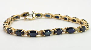 2519- Vintage 14ct Gold 19 Blue Sapphires 19 Diamonds Bracelet (19cm)