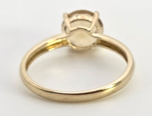 Load image into Gallery viewer, 2417: Vintage 9ct Gold Round Cut Yellow Citrine Solitaire
